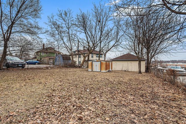 286 Villa Street, Elgin, IL 60120