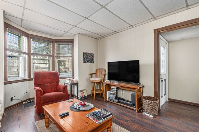 286 Villa Street, Elgin, IL 60120