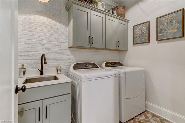 5603 Feather Court, Summerfield, NC 27358