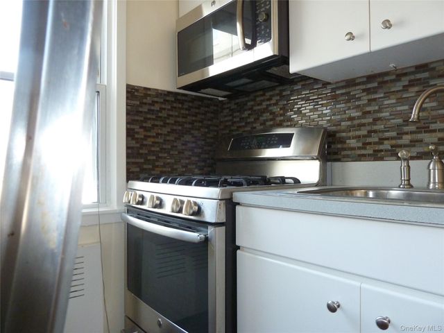 25125 71st Avenue 110A, Bellerose, NY 11426