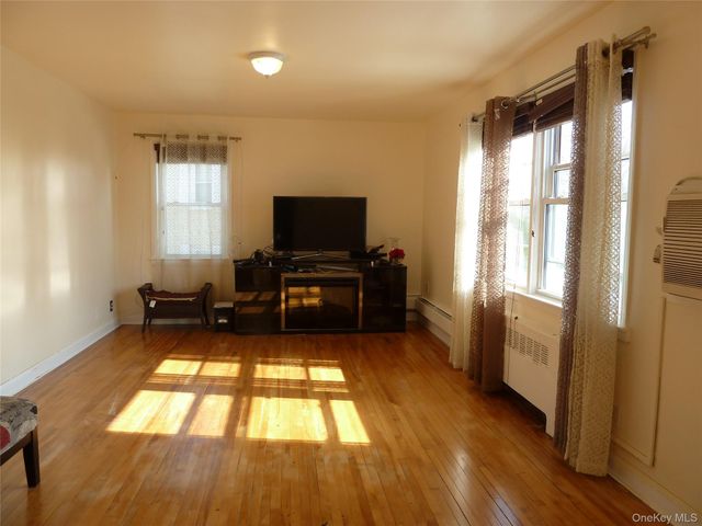 25125 71st Avenue 110A, Bellerose, NY 11426