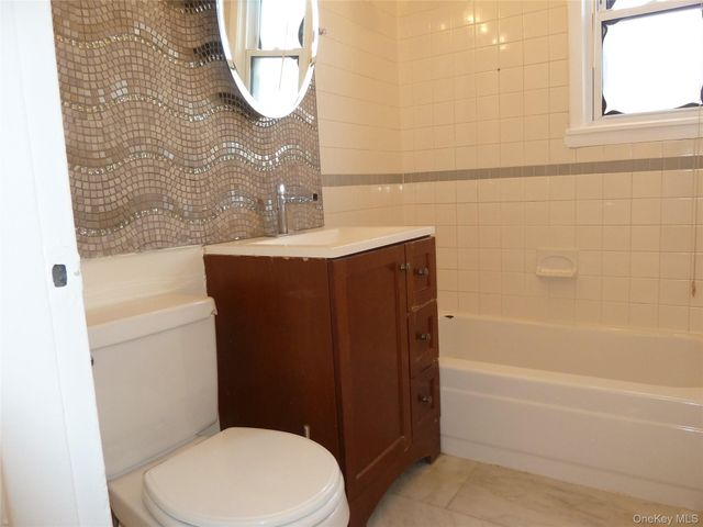 25125 71st Avenue 110A, Bellerose, NY 11426