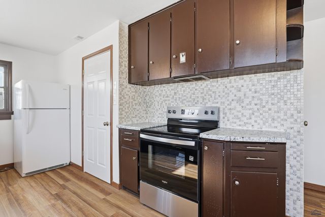 730 FARLOW AVE, Rapid City, SD 57701