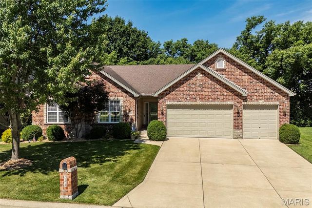 244 Silent Meadow Drive, Lake St Louis, MO 63367