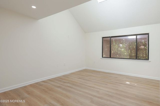 650 Ridgeview Court, Toms River, NJ 08753