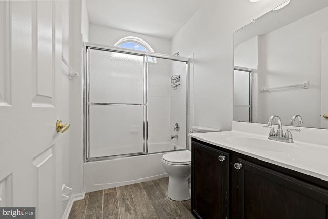 124 BUCKINGHAM WAY, Mount Laurel, NJ 08054