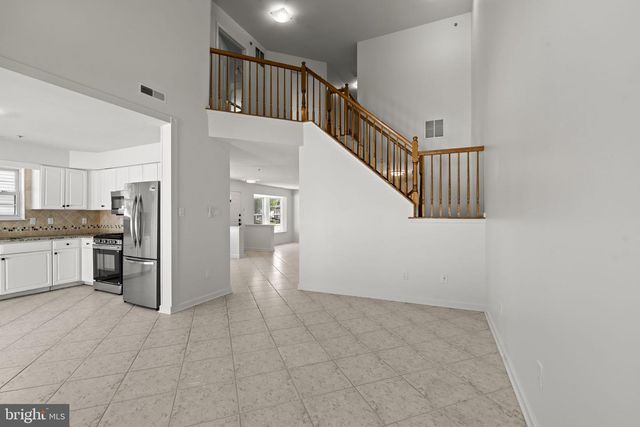 124 BUCKINGHAM WAY, Mount Laurel, NJ 08054