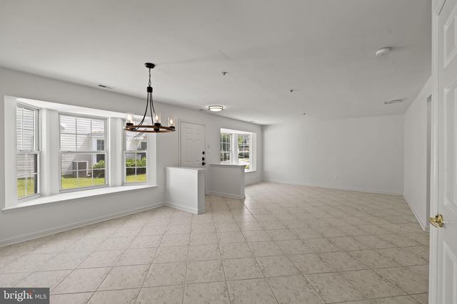 124 BUCKINGHAM WAY, Mount Laurel, NJ 08054