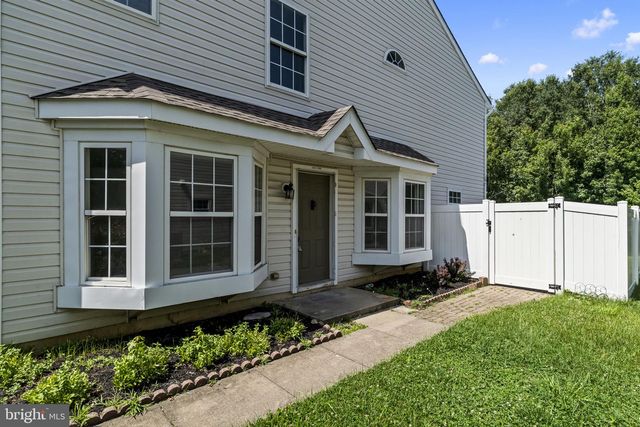 124 BUCKINGHAM WAY, Mount Laurel, NJ 08054