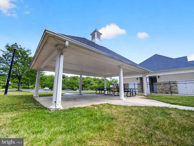 1712 ALLERFORD DR, Hanover, MD 21076