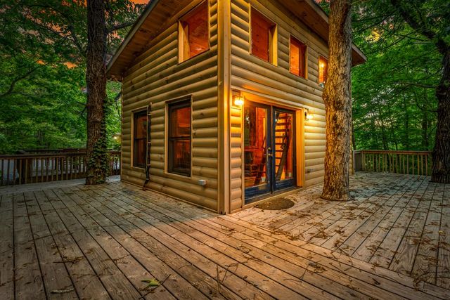 28 Hawkeye Ridge, Blue Ridge, GA 30513
