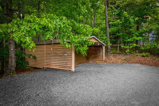 28 Hawkeye Ridge, Blue Ridge, GA 30513
