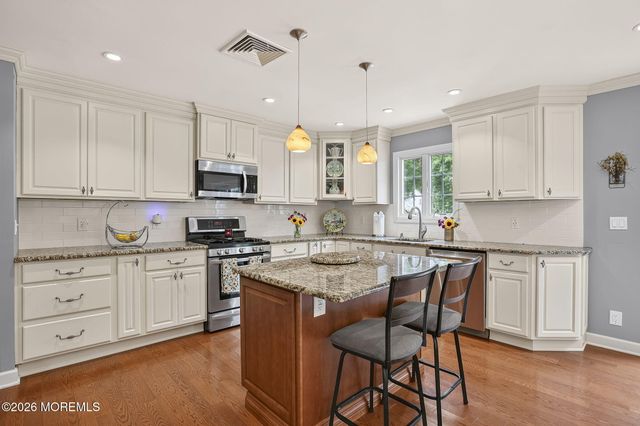 174 Statesir Place, Red Bank, NJ 07701