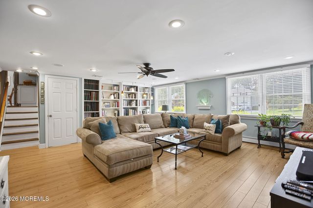 174 Statesir Place, Red Bank, NJ 07701