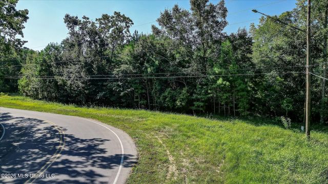 12209 Hickman Road, Biloxi, MS 39532