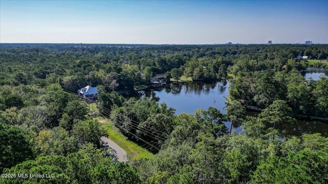 12209 Hickman Road, Biloxi, MS 39532