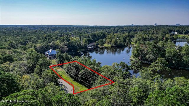12209 Hickman Road, Biloxi, MS 39532