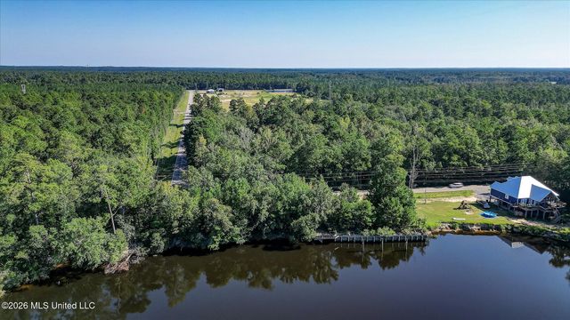 12209 Hickman Road, Biloxi, MS 39532