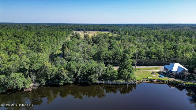 12209 Hickman Road, Biloxi, MS 39532