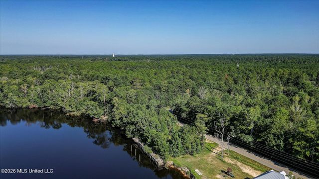 12209 Hickman Road, Biloxi, MS 39532