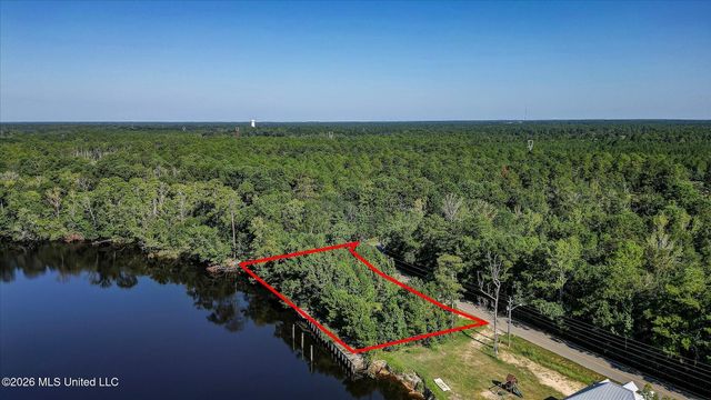 12209 Hickman Road, Biloxi, MS 39532