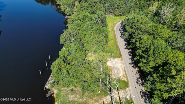 12209 Hickman Road, Biloxi, MS 39532