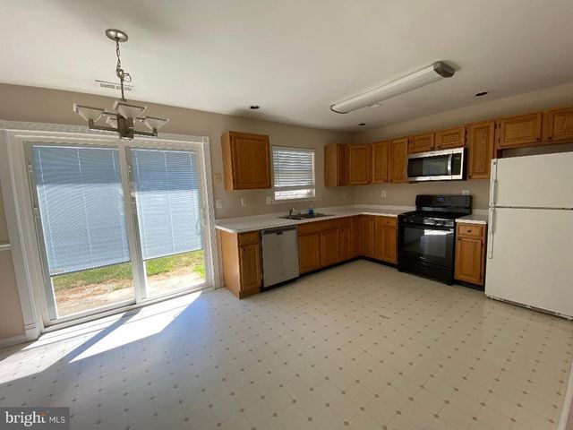 5 AMY CT, Bear, DE 19701