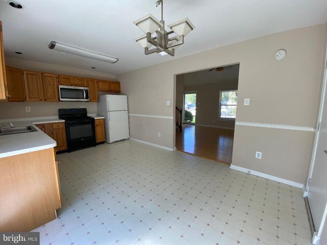 5 AMY CT, Bear, DE 19701