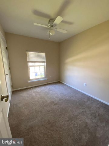 5 AMY CT, Bear, DE 19701