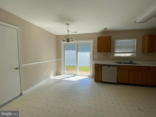 5 AMY CT, Bear, DE 19701