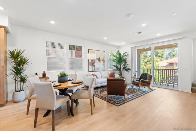 414 Carina Gln, Escondido, CA 92025