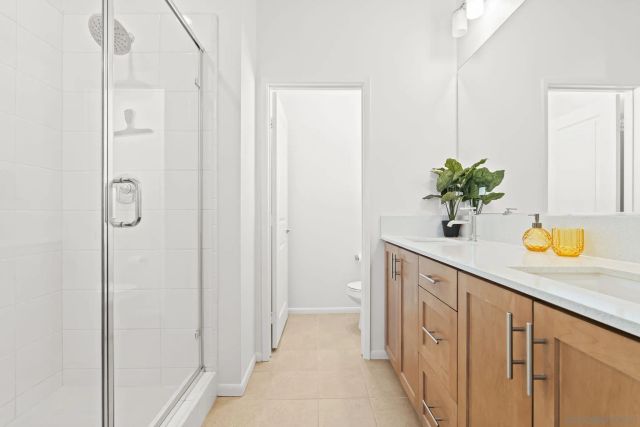 414 Carina Gln, Escondido, CA 92025