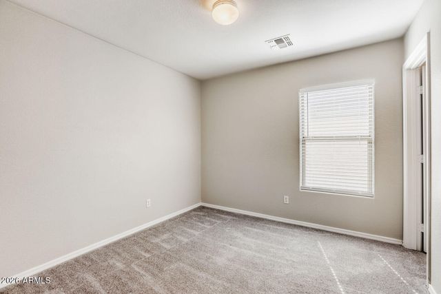 6415 W SOPHIE Lane, Laveen, AZ 85339