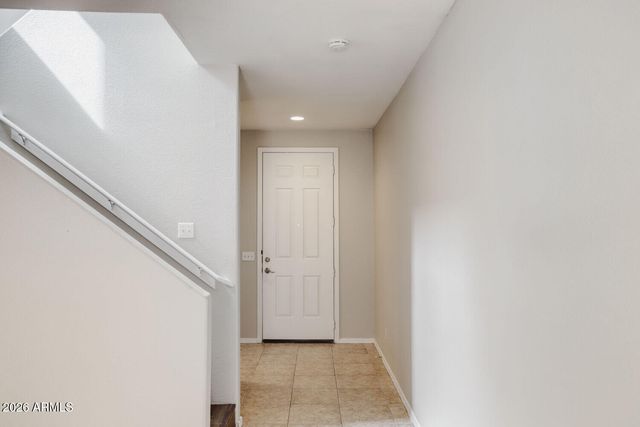 6415 W SOPHIE Lane, Laveen, AZ 85339
