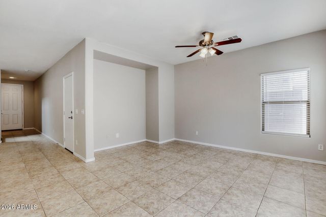 6415 W SOPHIE Lane, Laveen, AZ 85339