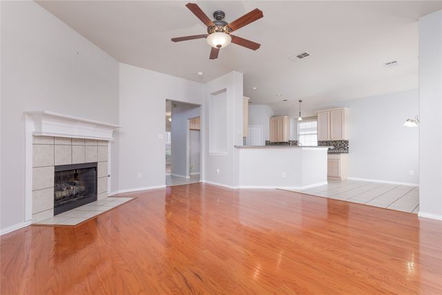 5204 Wisteria Drive, Frisco, TX 75035