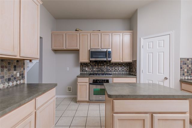 5204 Wisteria Drive, Frisco, TX 75035