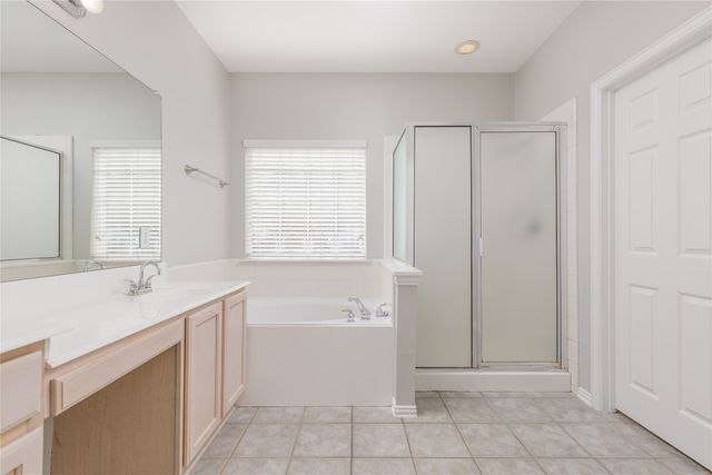 5204 Wisteria Drive, Frisco, TX 75035