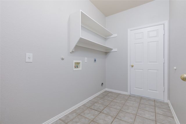 5204 Wisteria Drive, Frisco, TX 75035