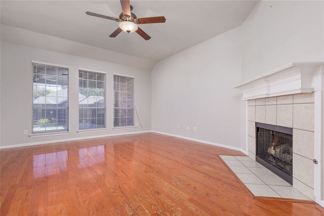 5204 Wisteria Drive, Frisco, TX 75035