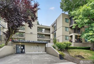 7323 NE Sand Point Way #211, Seattle, WA 98115