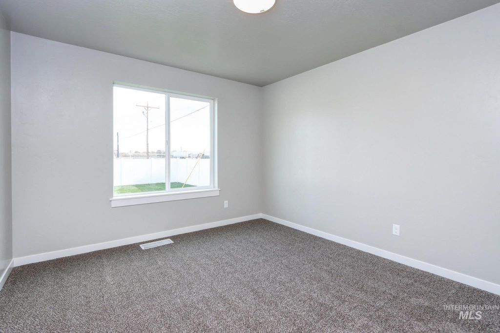 824 N 5th St, Nyssa, OR 97914 photo 17