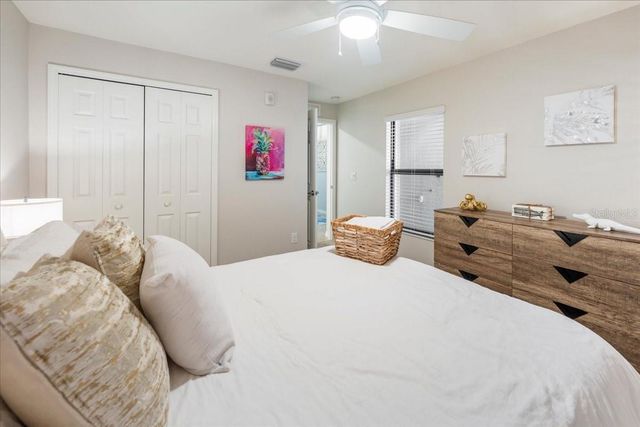 5557 PALMER CIRCLE 202, Bradenton, FL 34211