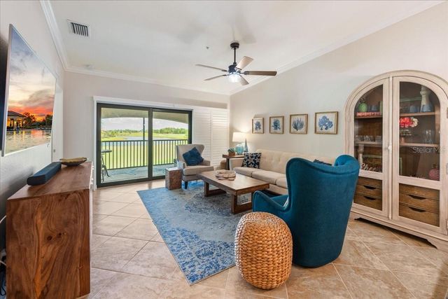 5557 PALMER CIRCLE 202, Bradenton, FL 34211