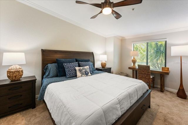 5557 PALMER CIRCLE 202, Bradenton, FL 34211