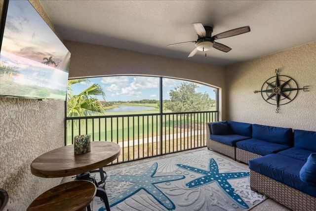 5557 PALMER CIRCLE 202, Bradenton, FL 34211