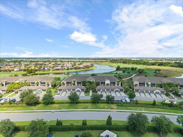 5557 PALMER CIRCLE 202, Bradenton, FL 34211