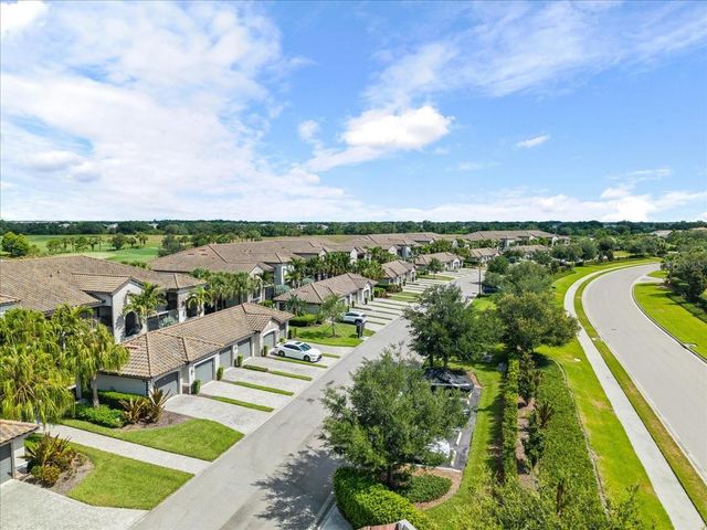 5557 PALMER CIRCLE 202, Bradenton, FL 34211