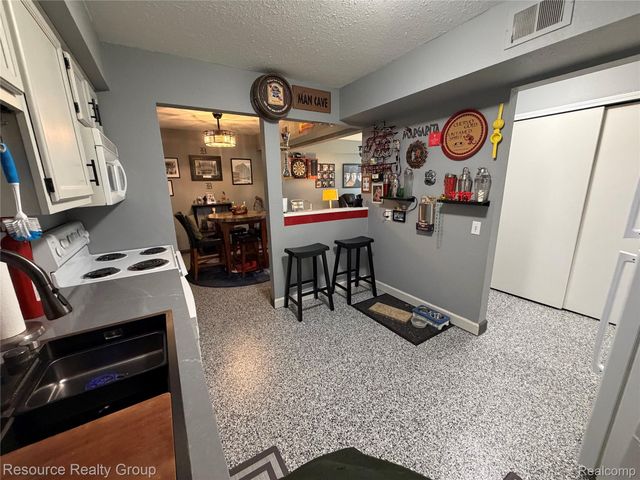 19168 Northridge Drive, Northville Township, MI 48167