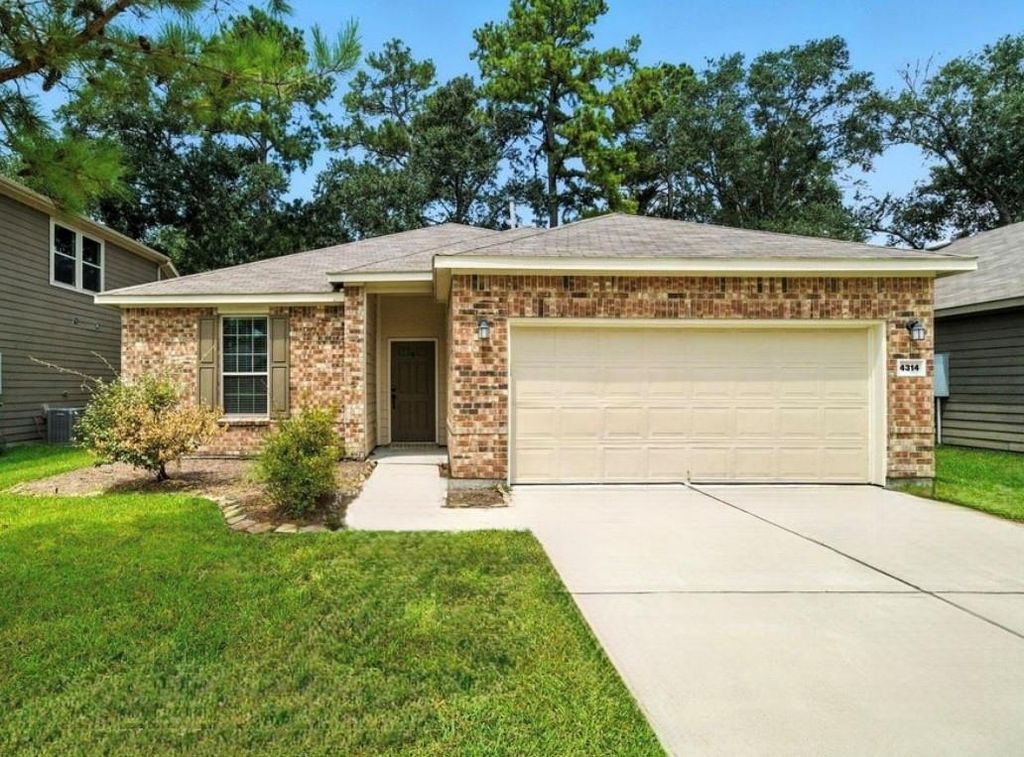 4314 Roaring Timber Drive, Conroe, TX 77304